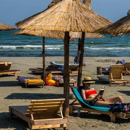 Апартаменты Mamaia Nord Нэводари