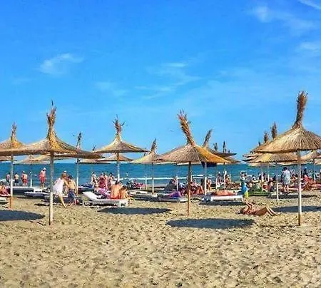 Mamaia Nord Apartment *